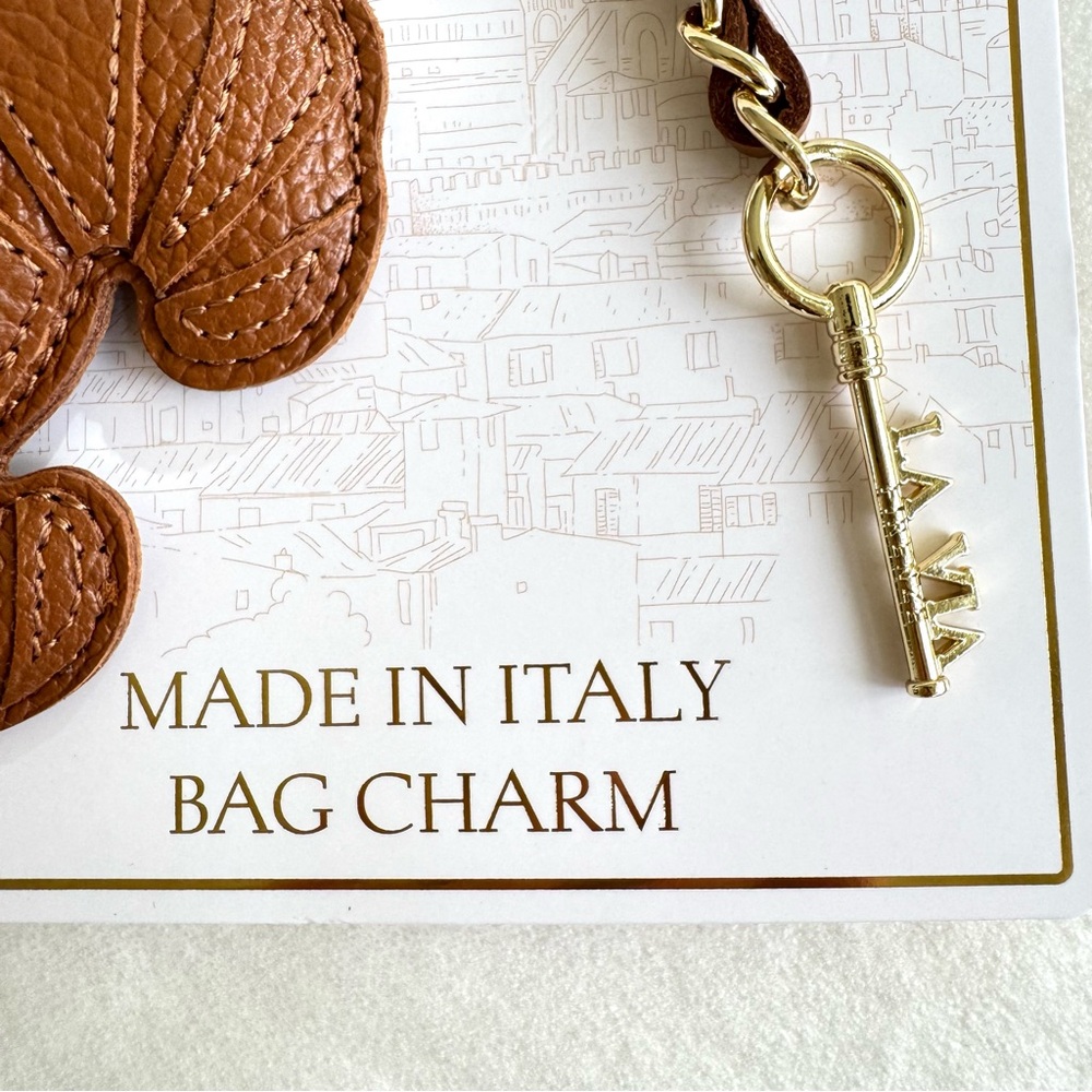 La Via Firenze Made in Italy Croissant Bag Charm - Picture 4 of 4